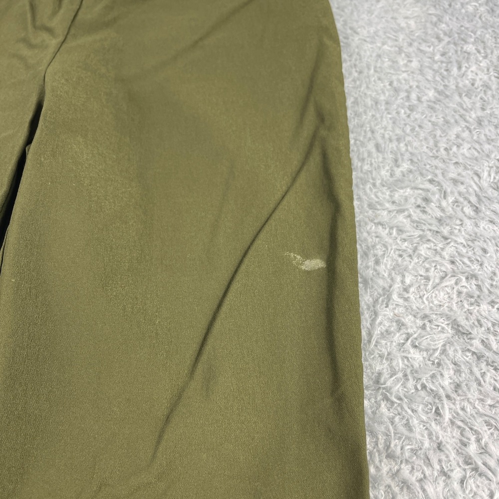 Chicos Brigit Slim Leg Pull On Pants Olive Green Size 1.5R US 10R Stretch